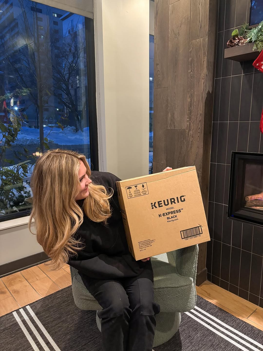 \ud83c\udf81 Day 1 of Giving \u2615\n\nWe're kicking off 12 Days of Giving with a Keurig giveaway because finals + mornings = coffee needed\n\nHow to enter:\n\ud83d\udc49 Sign your lease or renew your lease \n\nBonus entries:\n\n- Follow @uncommondinkytown \n- Like this post\n- Tag your friends in the comments\n- Reshare to your story