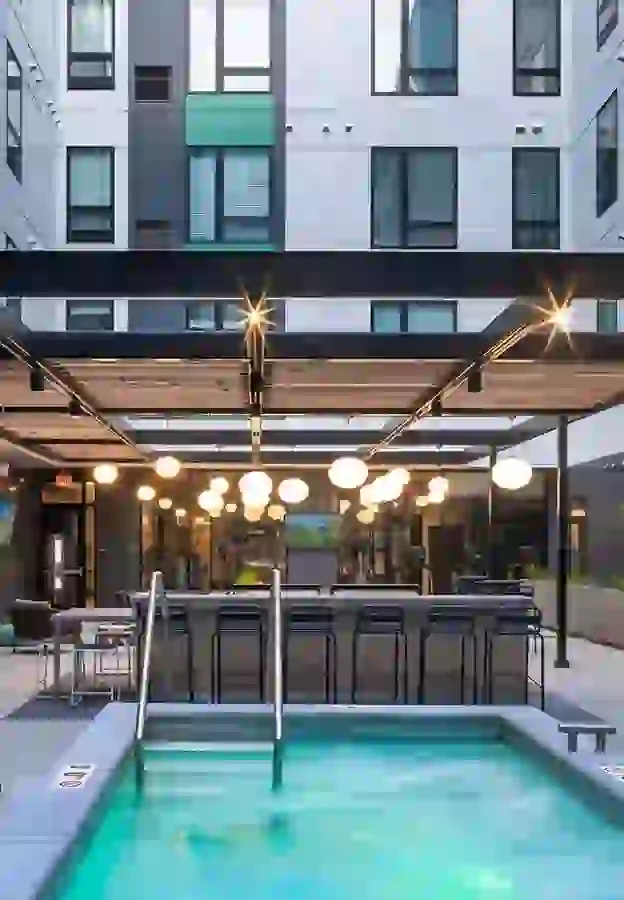 Courtyard at UNCOMMON Dinkytown with Hot Tub in Foreground