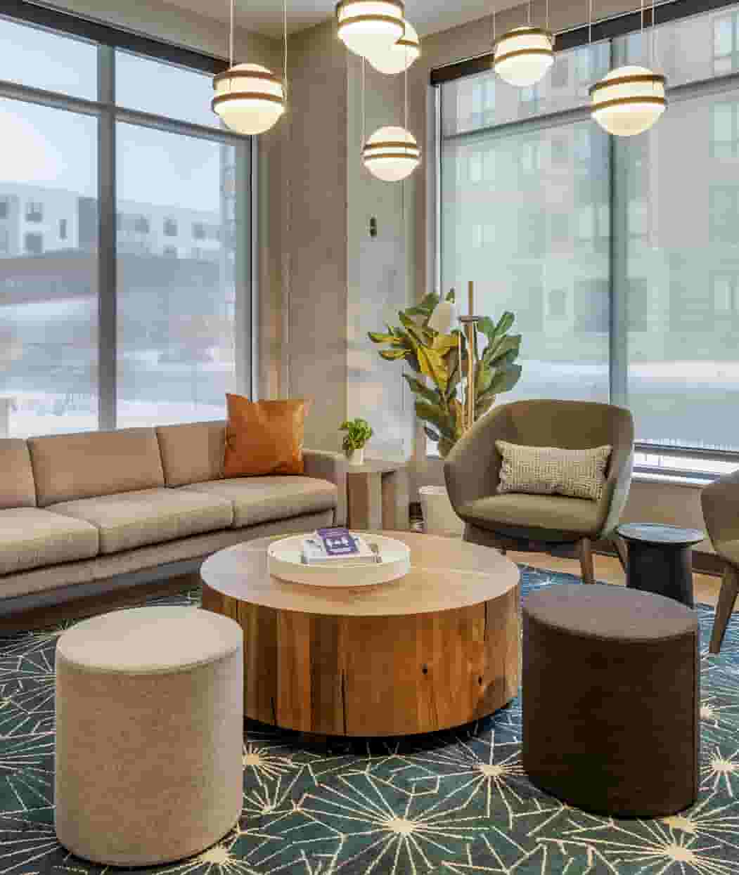 Relaxing Lounges for Students in Minneapolis